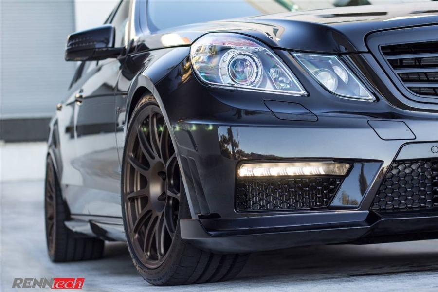  Mercedes-Benz E63 AMG Wagon by RENNtech 2014 года  (фото 12 из 18)